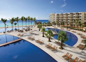 Dreams Riviera Cancun pool area arial