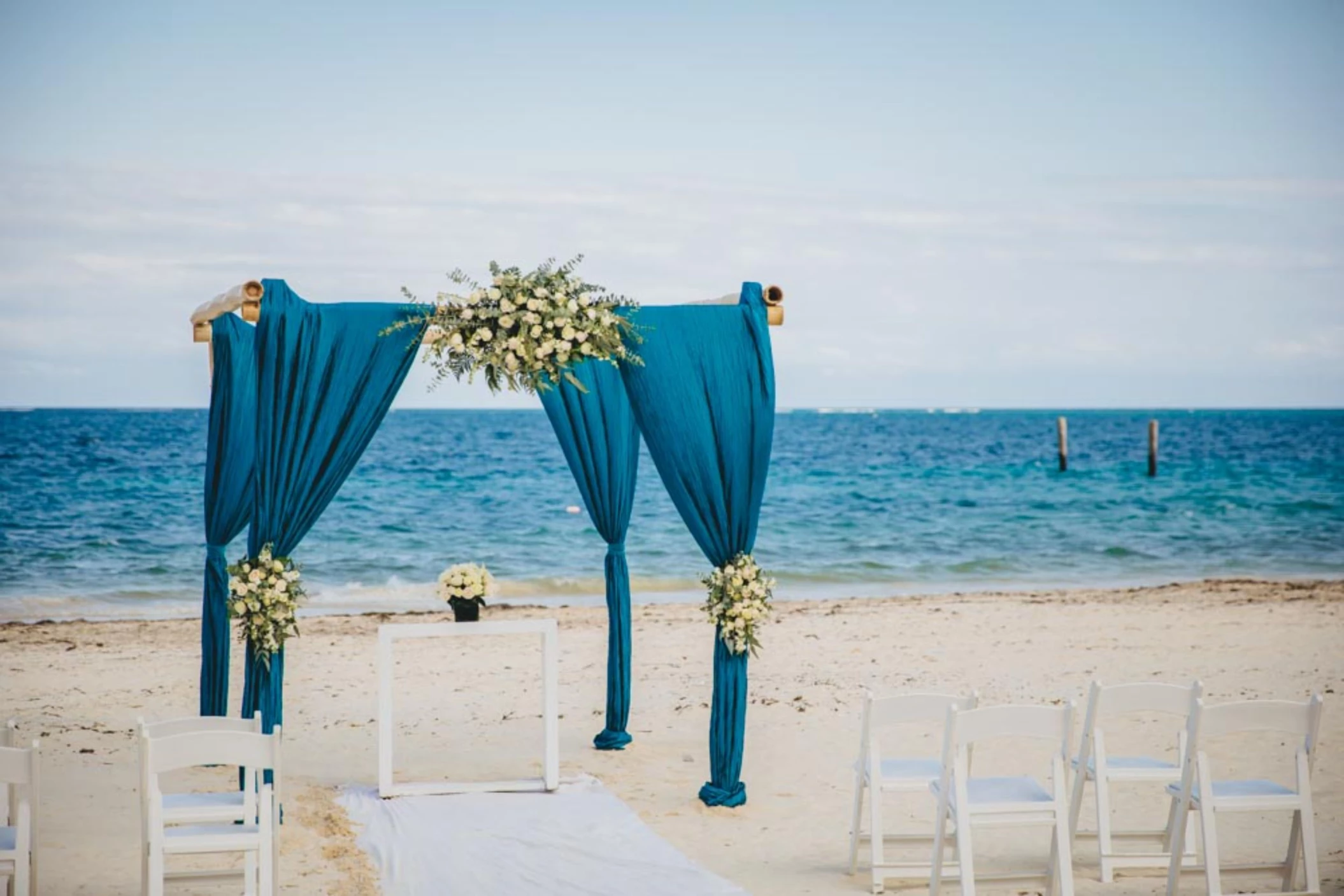 beach wedding venue at Dreams Sapphire Resort