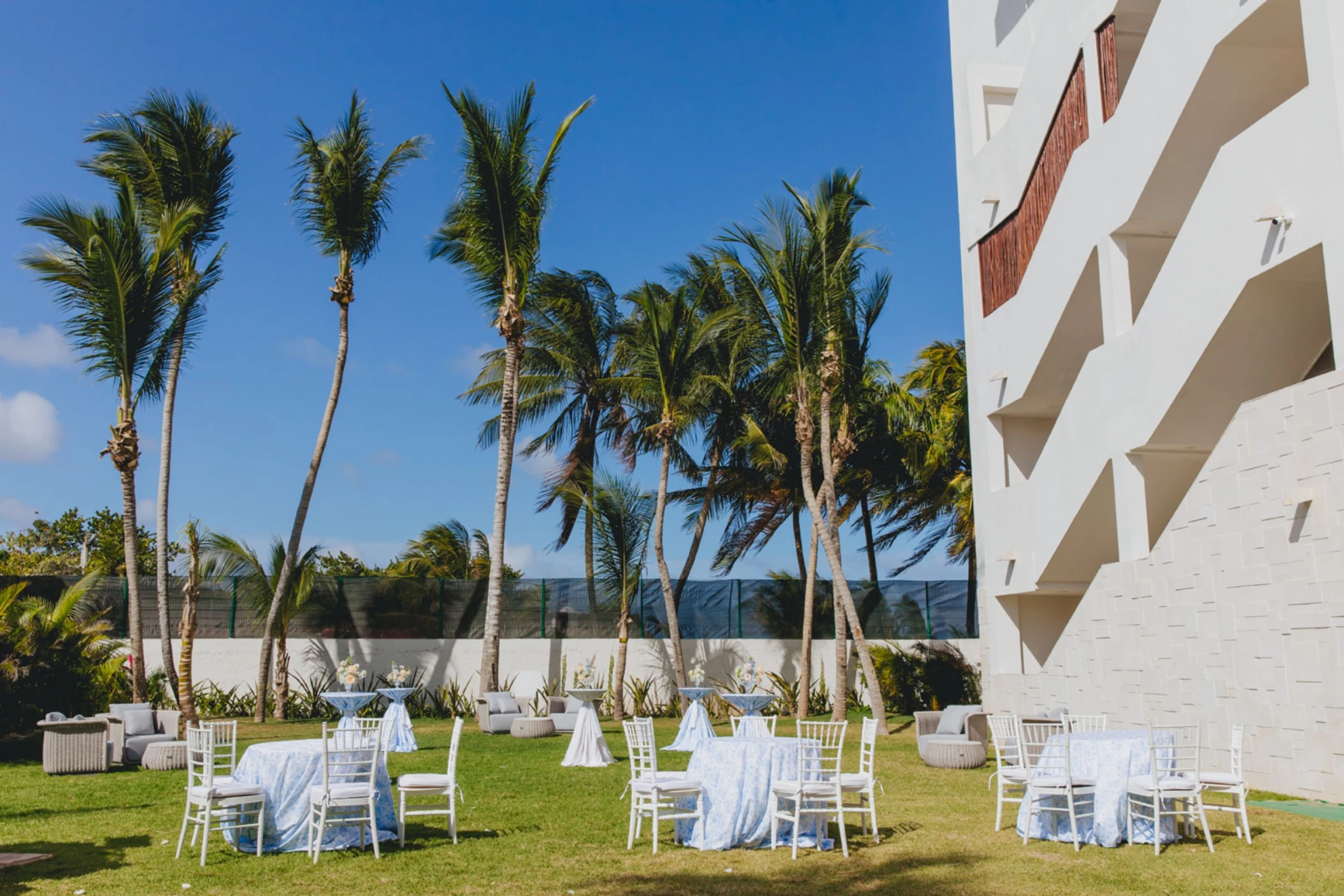 Secret Garden at Dreams Sapphire