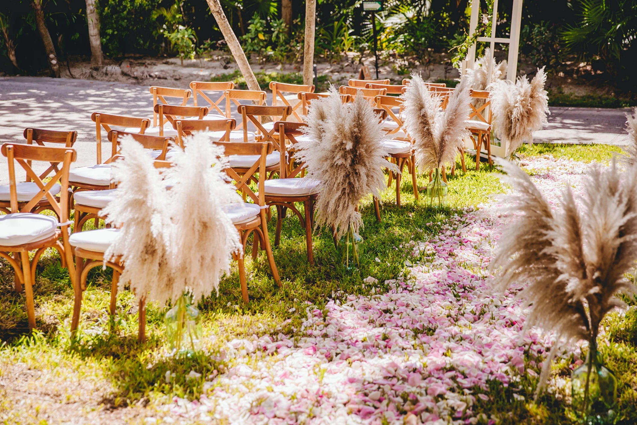 Yaxche Garden venue at Dreams Sapphire