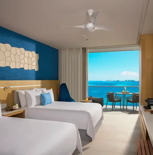 Rooms and suites at Dreams Vista Cancun Golf and Spa