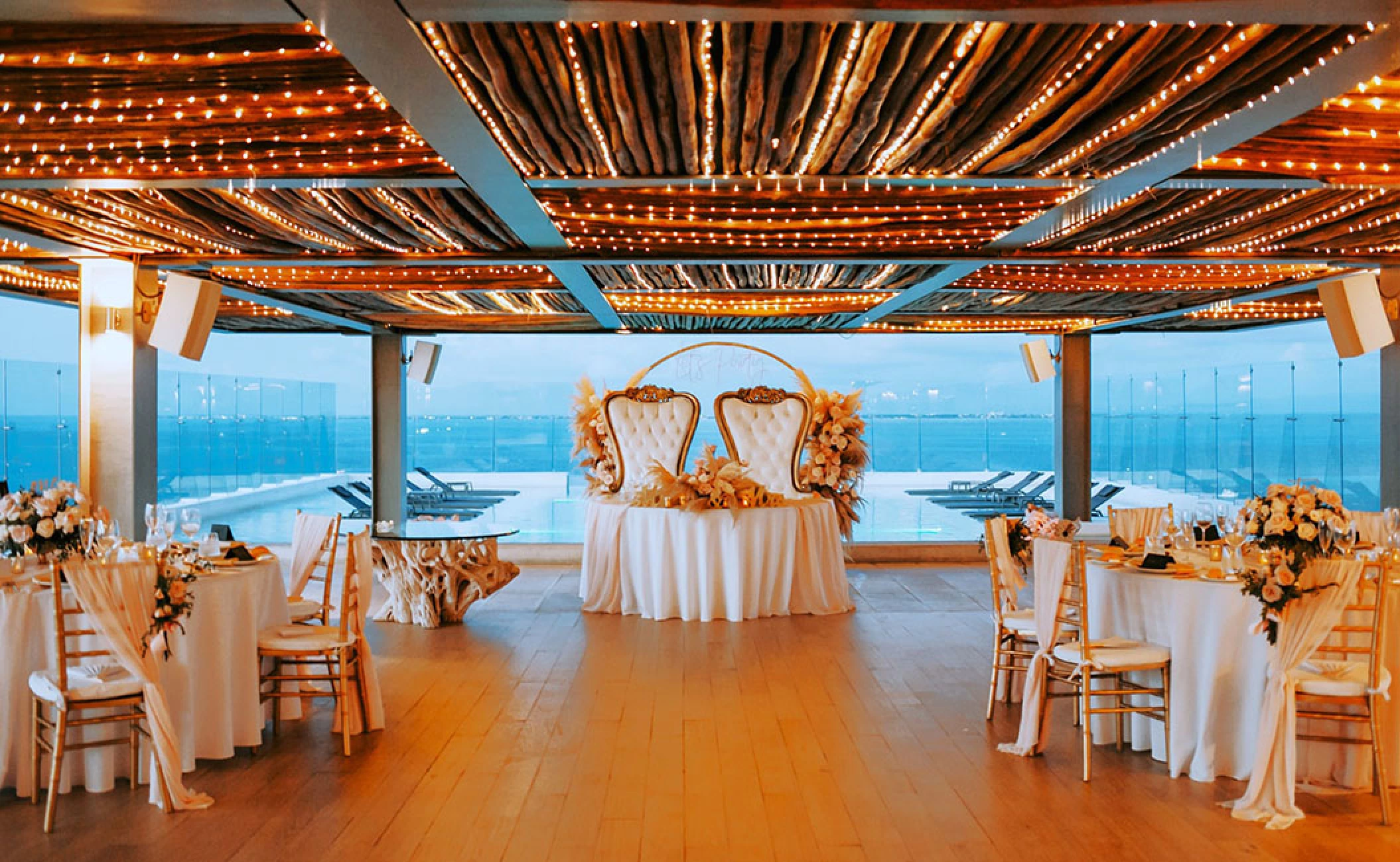 Infinity Pool Rooftop Venue at Dreams Vista Cancun Golf and Spa