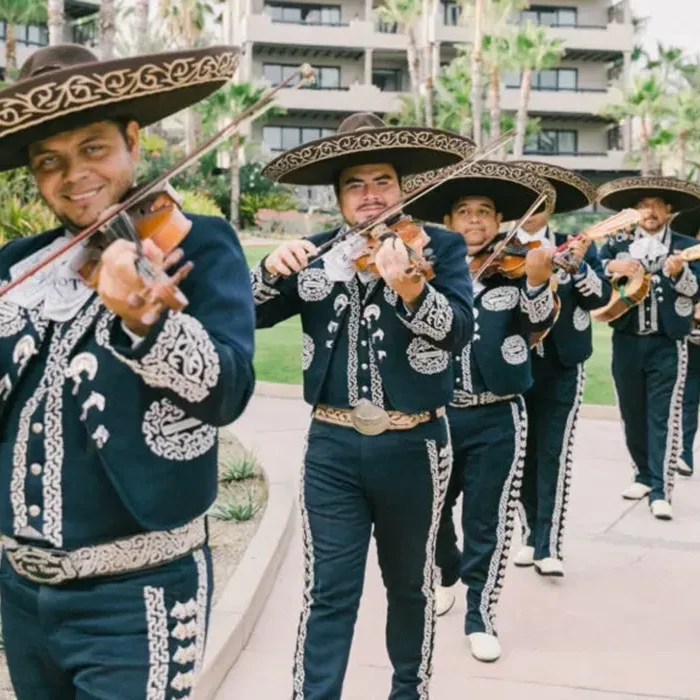 Mariachi band at Esperanza Los Cabos