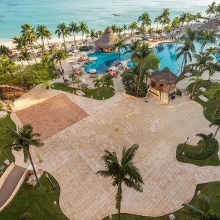 sunset terrace at grand fiesta americana coral cancun