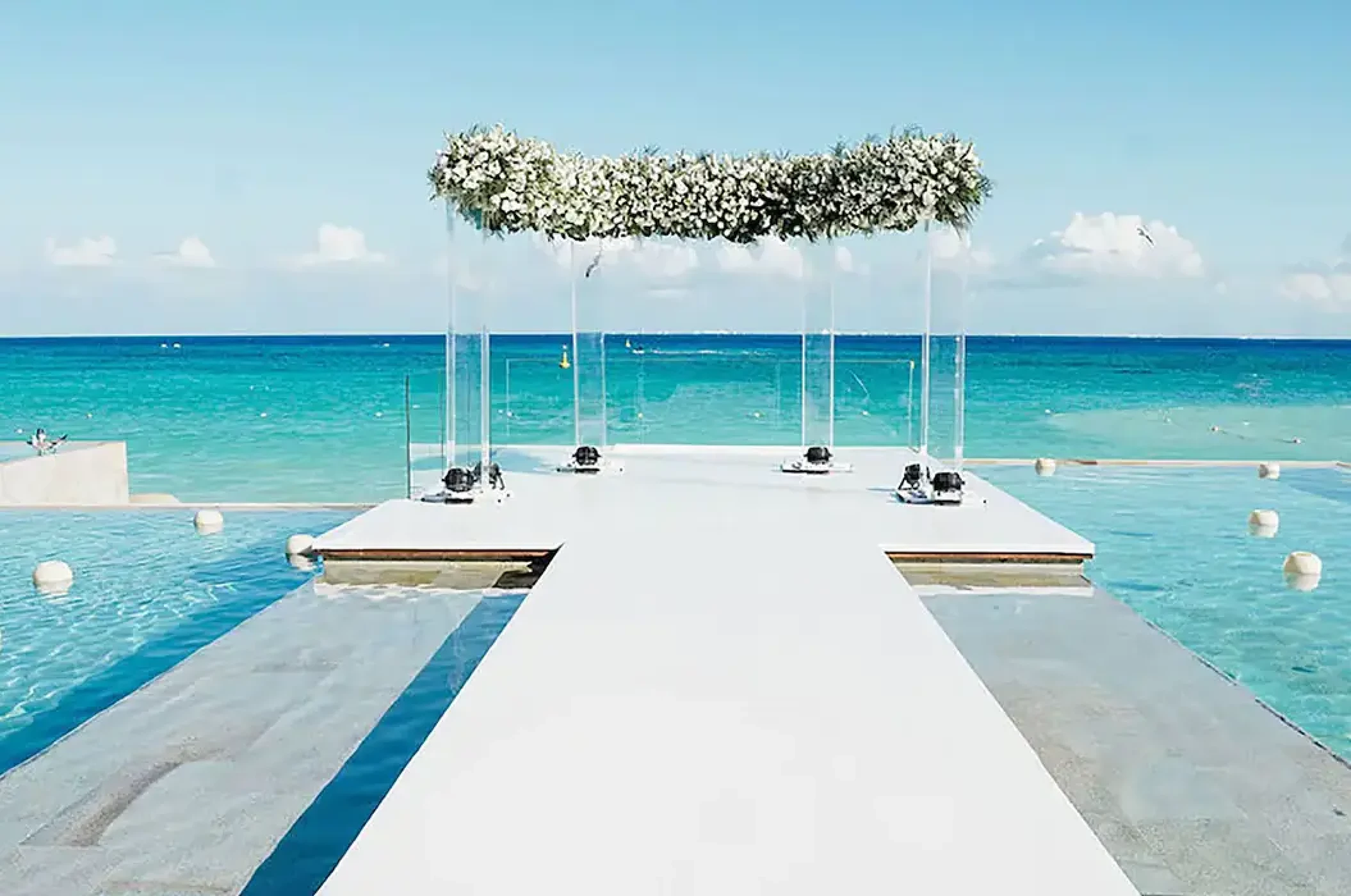 Ceremony on the infinity deck at Grand Hyatt Playa del Carmen