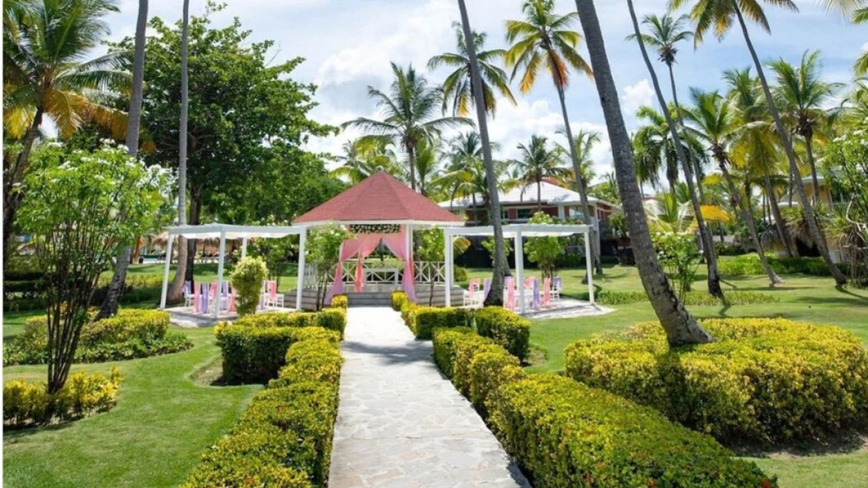 garden gazebo venue at Grand Palladium Punta Cana
