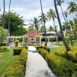 garden gazebo venue at Grand Palladium Punta Cana