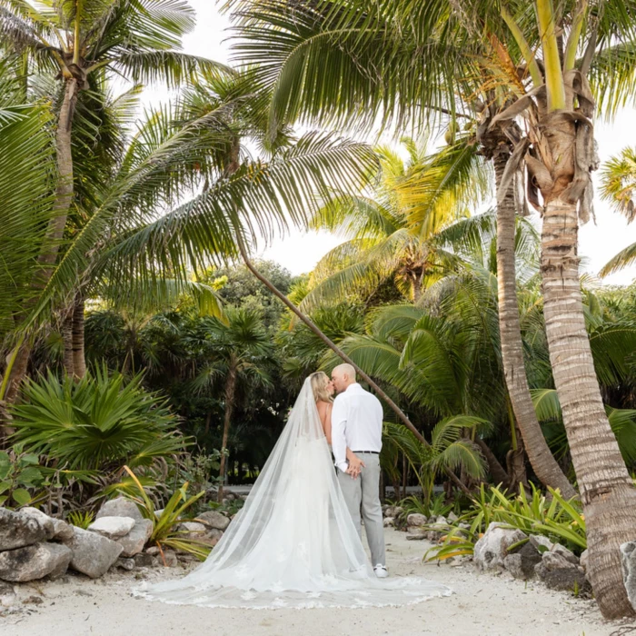 bride and groom at the viewpoint 29 venue at Grand Sirenis Riviera Maya