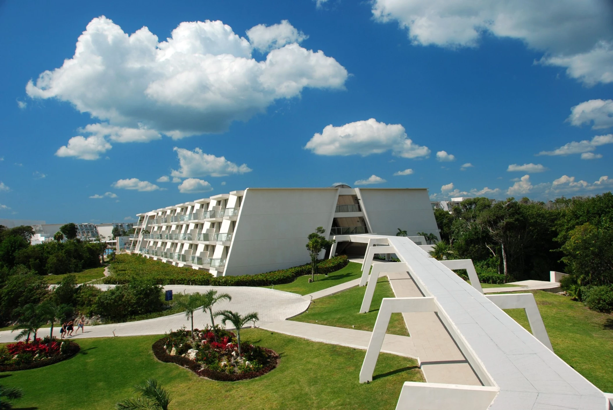 exterior of accommodations at Grand Sirenis Riviera Maya