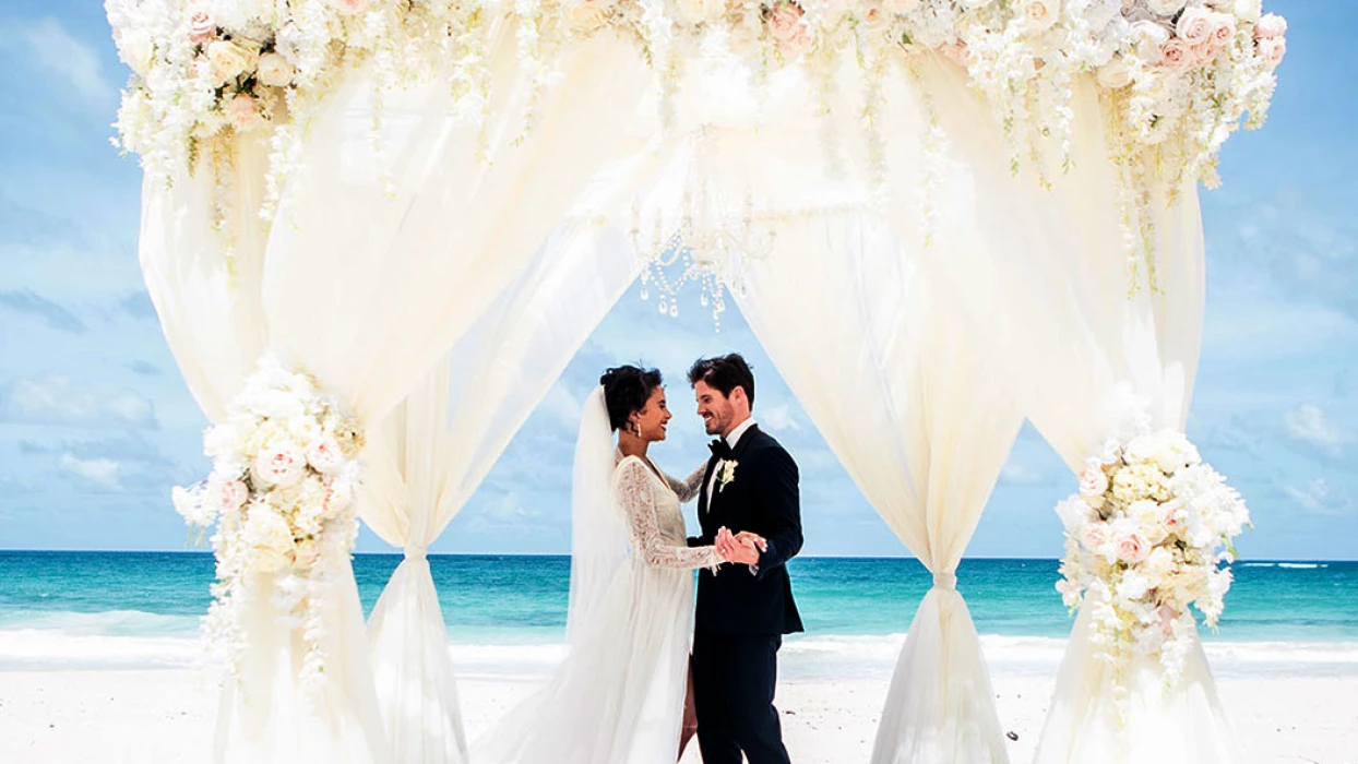 Couple getting Married at Hard Rock Hotel Vallarta.