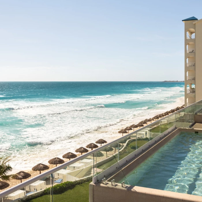 sundeck with pools at Hilton Cancun Mar Caribe