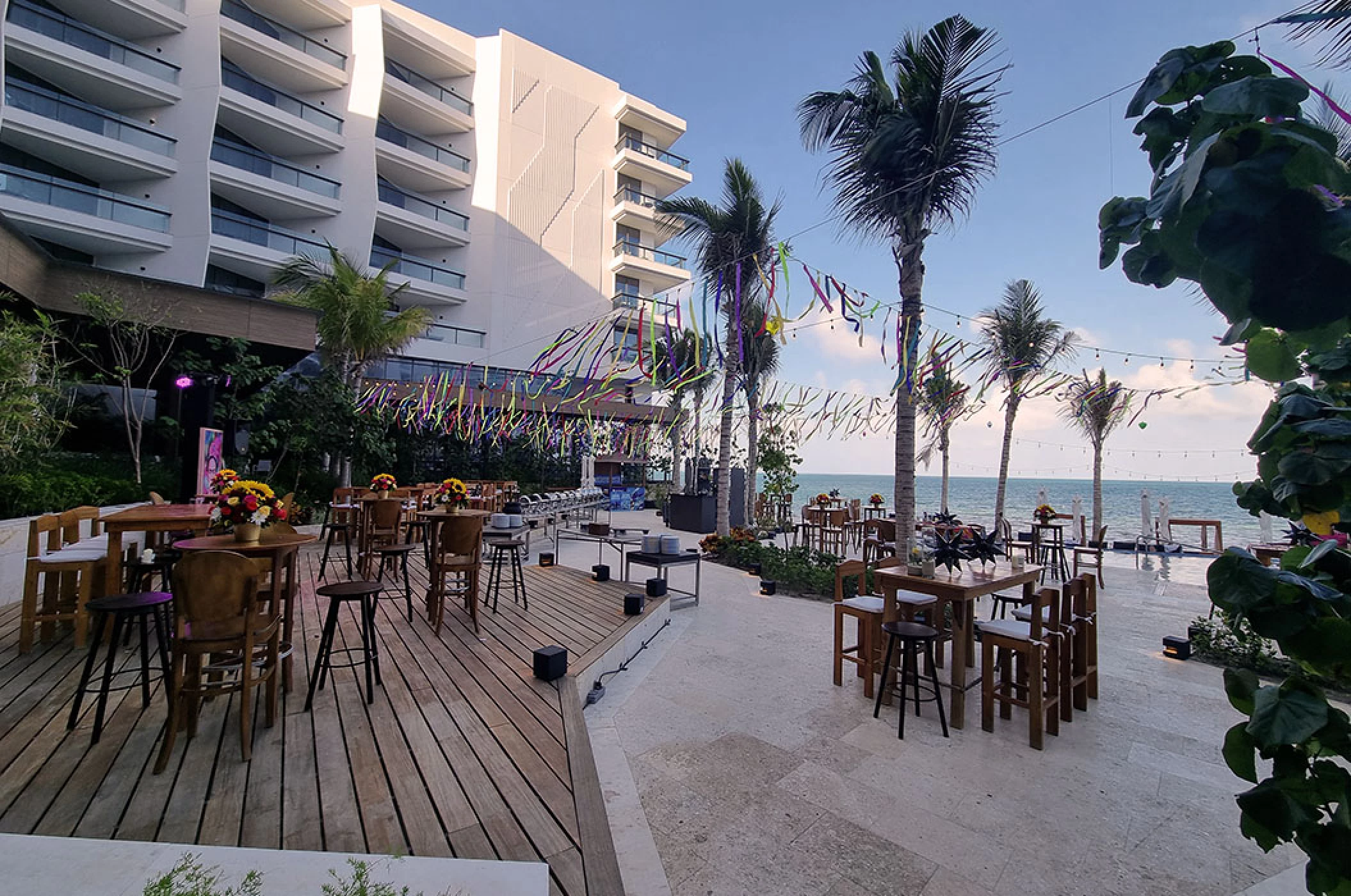 Reception decor on the South Pool area at Hilton Cancun