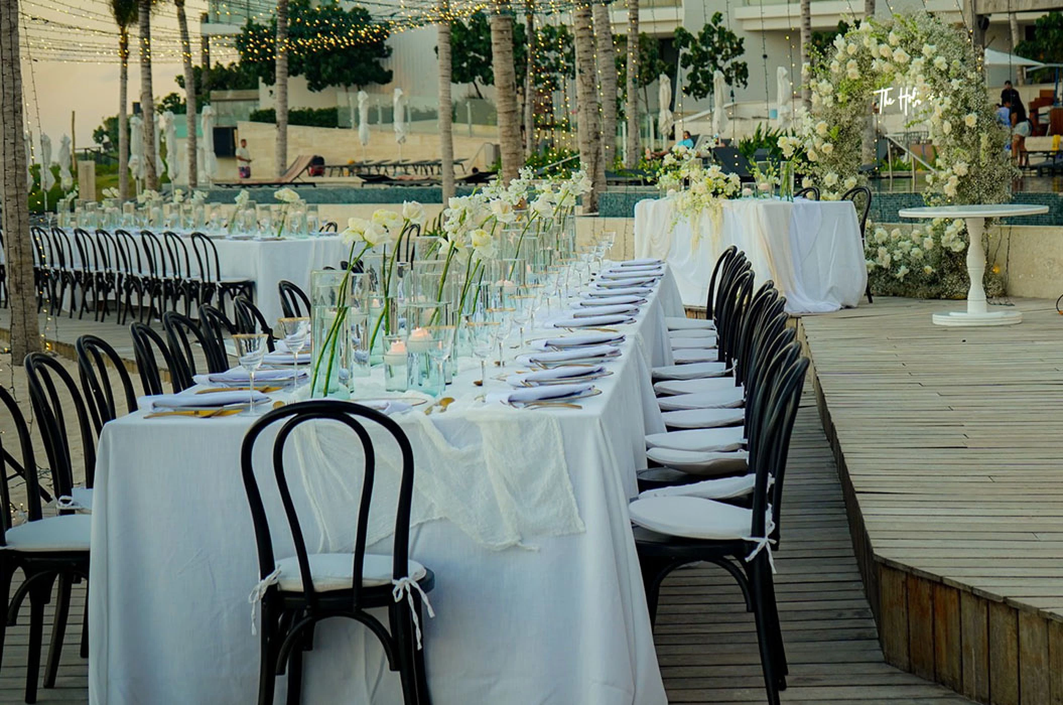 Reception decor on the South Pool area at Hilton Cancun