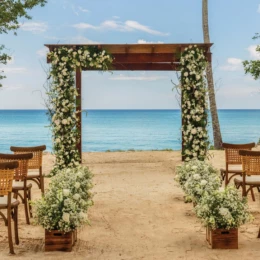 beach gazebo venue at Hilton La Romana