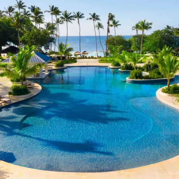 main pool at hilton la romana