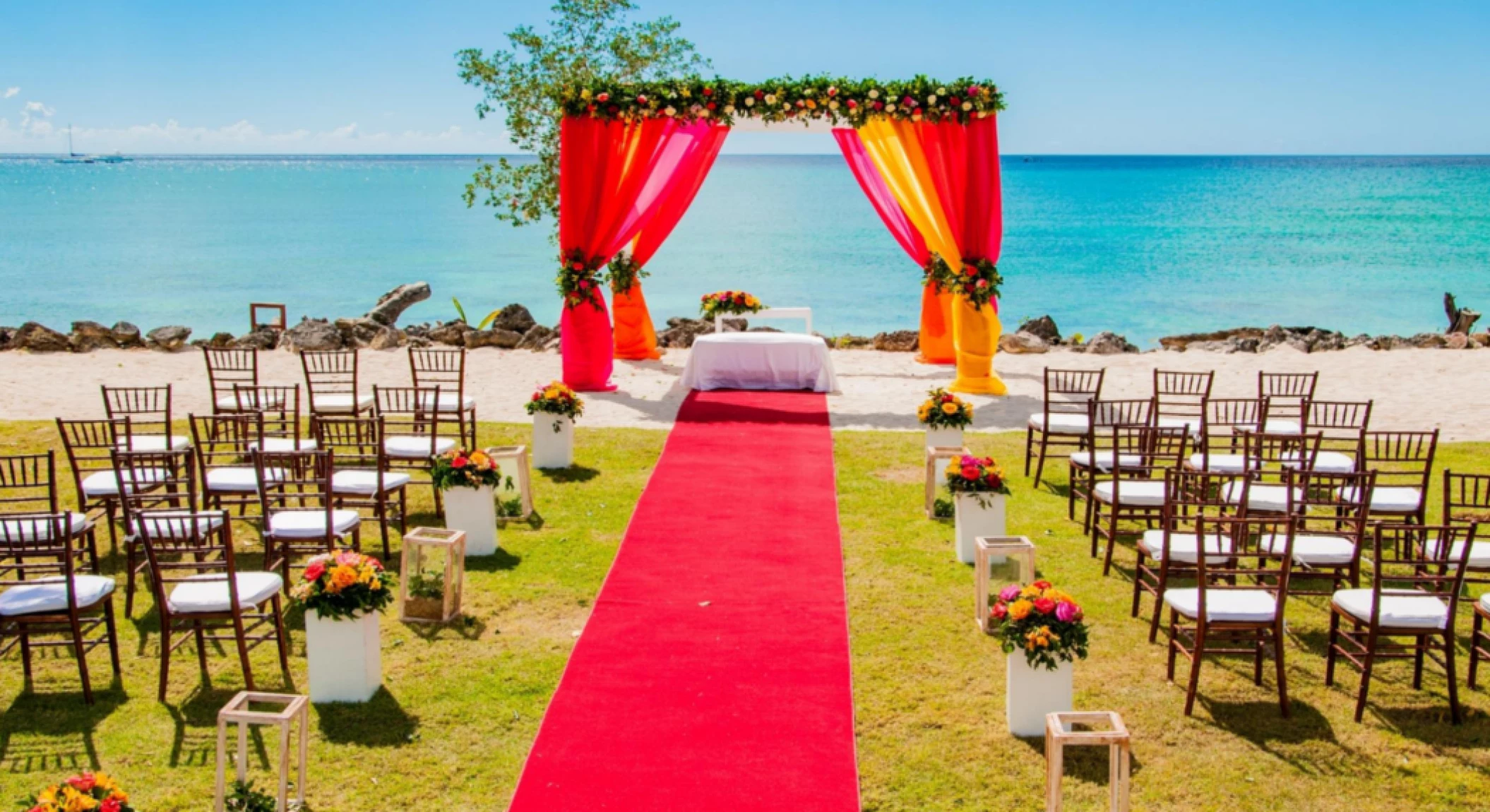 sunset garden venue at Hilton La Romana