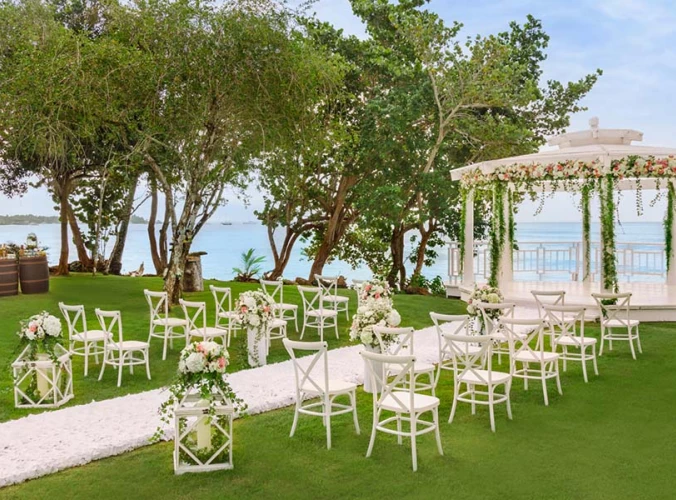 Ceremony decor at Grand Hyatt Playa del Carmen