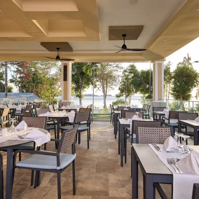 Restaurant at Hotel Riu Negril