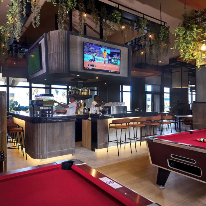 sports bar at Riu Palace Aquarelle Hotel