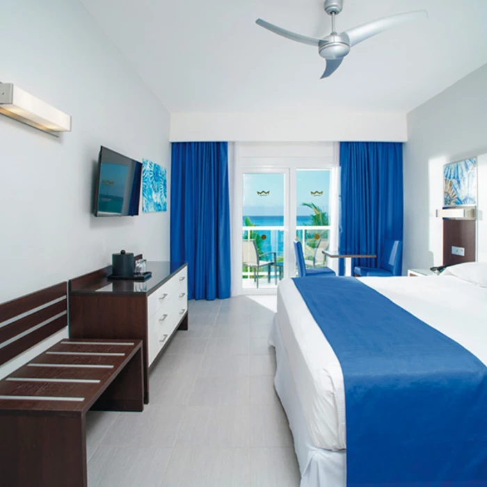 ocean view suite at Hotel Riu Reggae