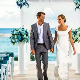 Couple in the gazebo at Hyatt Zilara Rose hall