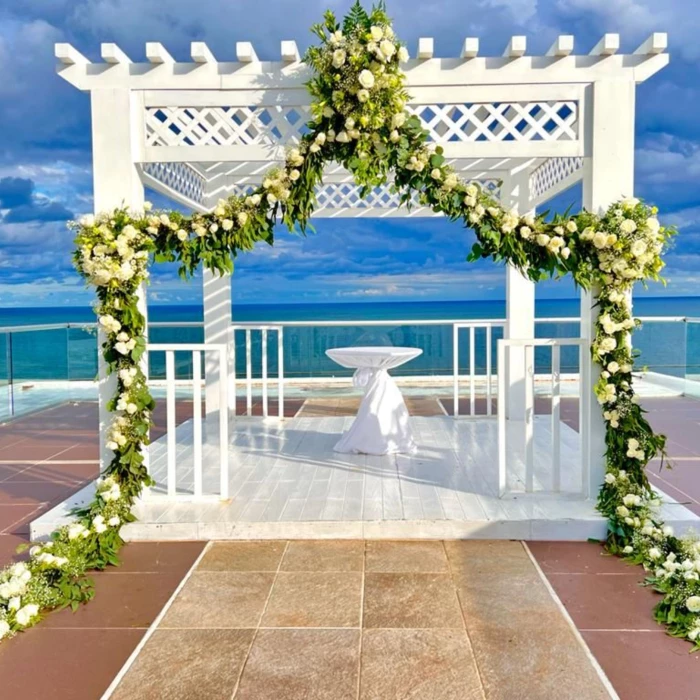 Sky Wedding deck venue at Iberostar Selection Riviera Cancun
