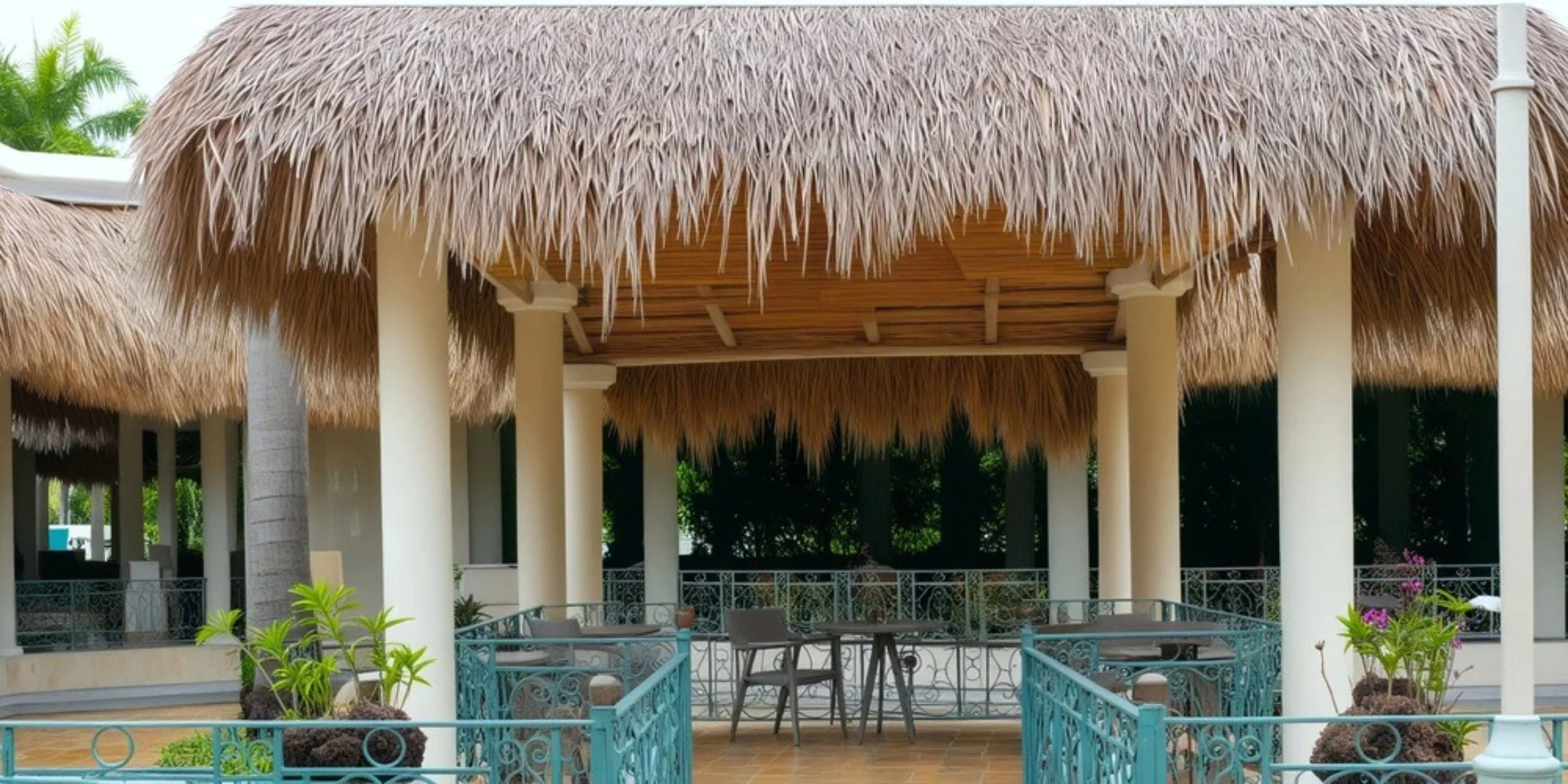 lobby bar gazebo venue at Iberostar Waves Costa Dorada