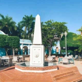 plaza colonial gazebo venue at Iberostar Waves Costa Dorada