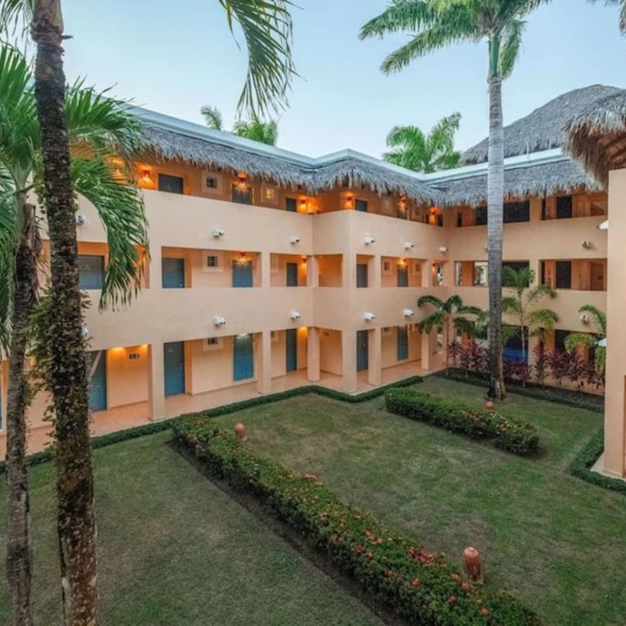 resort grounds at Iberostar Waves Costa Dorada