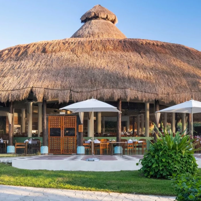 restaurant at Iberostar Waves Cozumel