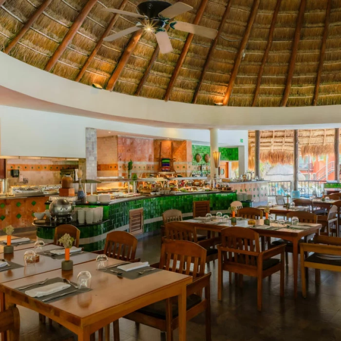 restaurant at Iberostar Waves Cozumel