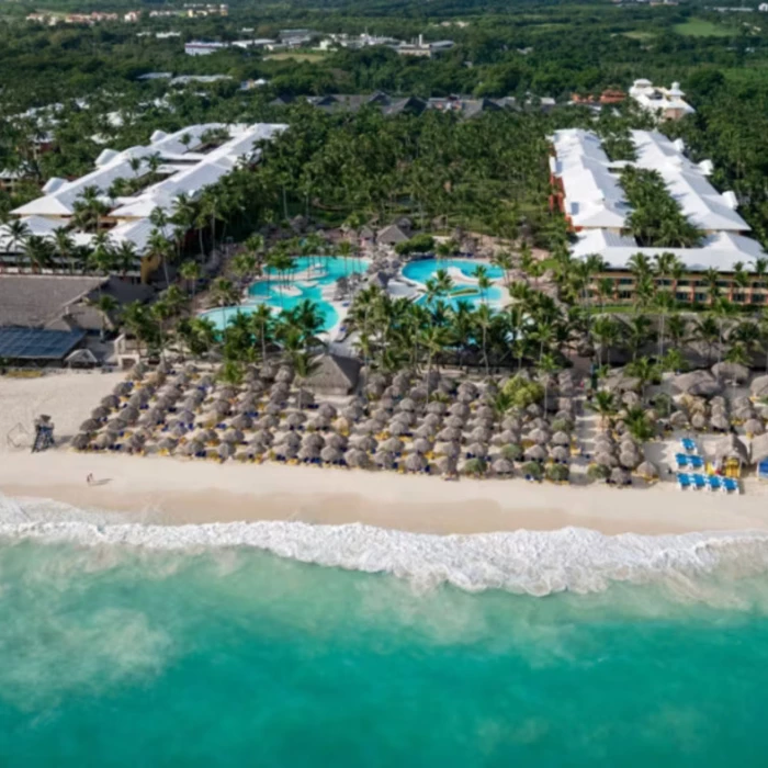 beach and resort Iberostar Waves Dominicana