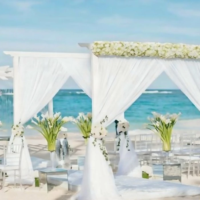 beach venue at Iberostar Waves Dominicana