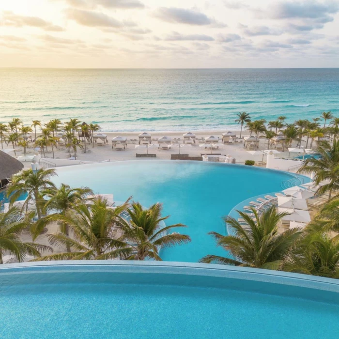 pools at Le Blanc Spa Resort Cancun