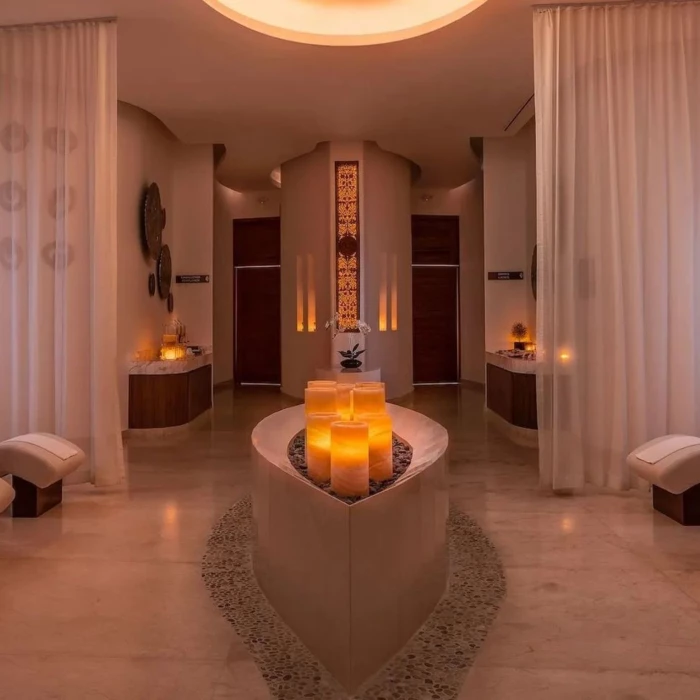 salon section of the spa at Le Blanc Spa Resort Cancun