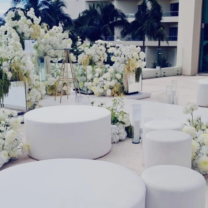 Egos Terrace venue at Live Aqua Cancun