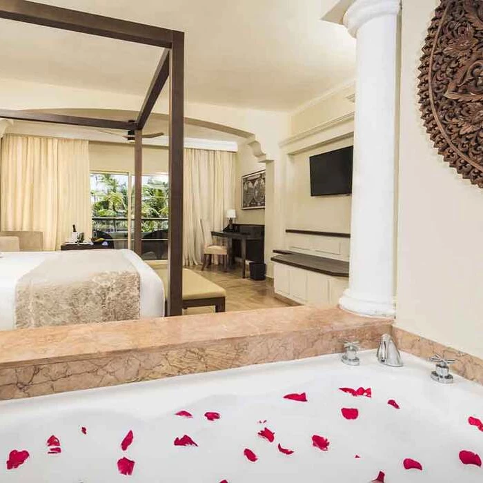 suite at Majestic Colonial Punta Cana