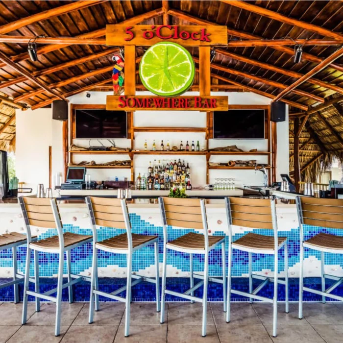 5 o clock somewhere bar grill at margaritaville beach resort playa flamingo