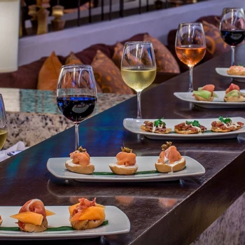 Appetizers at Marival Distinct Luxury residences.