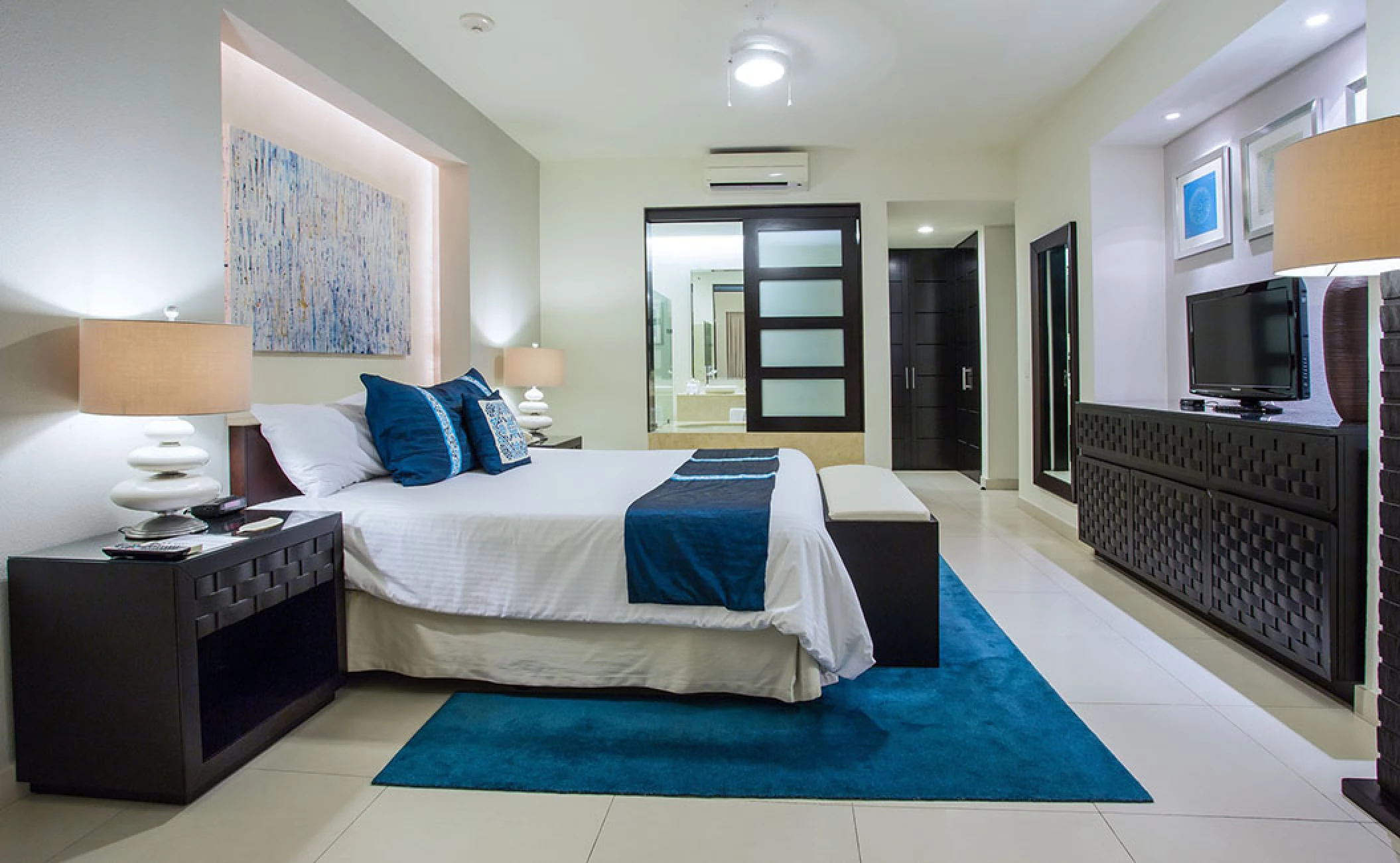 Rooms and suites at Marival Distinct Luxury residences.