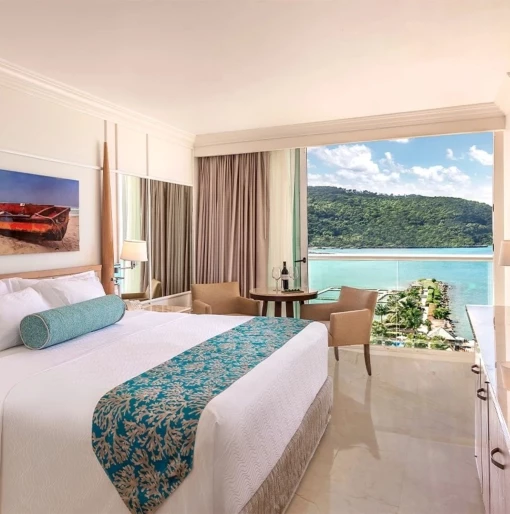 deluxe ocean view suite at Moon Palace Jamaica