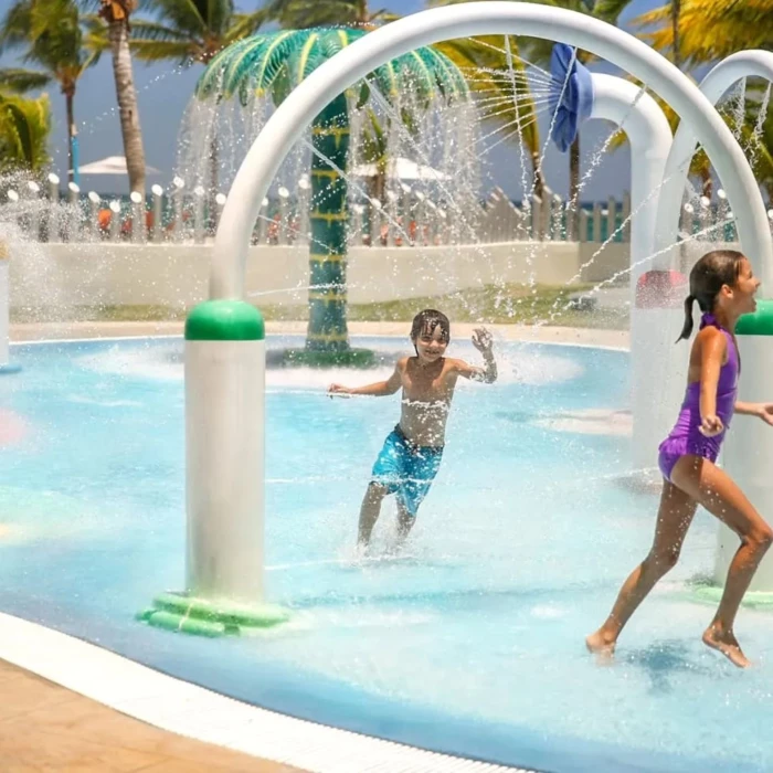 kids playing at the splash pool at Moon Palace Jamaica