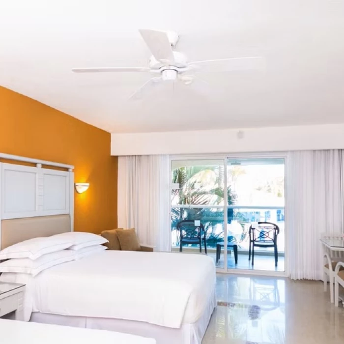 room with 2 beds at Occidental Costa Cancun