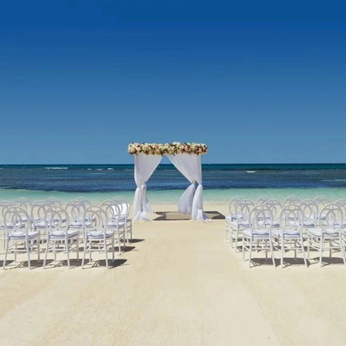 beach venue at Ocean Allure Costa Mujeres