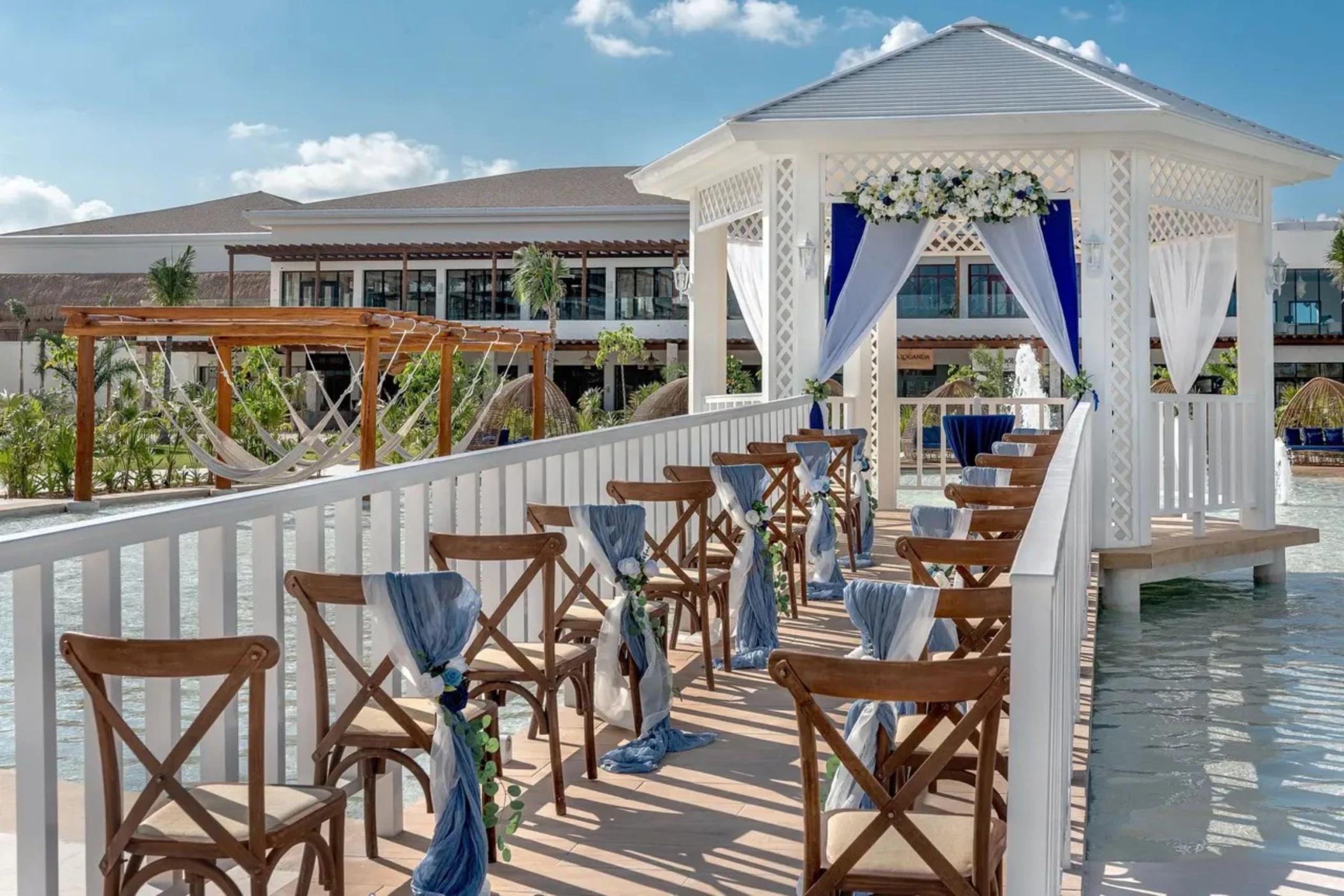 gazebo wedding venue at Ocean Allure Costa Mujeres