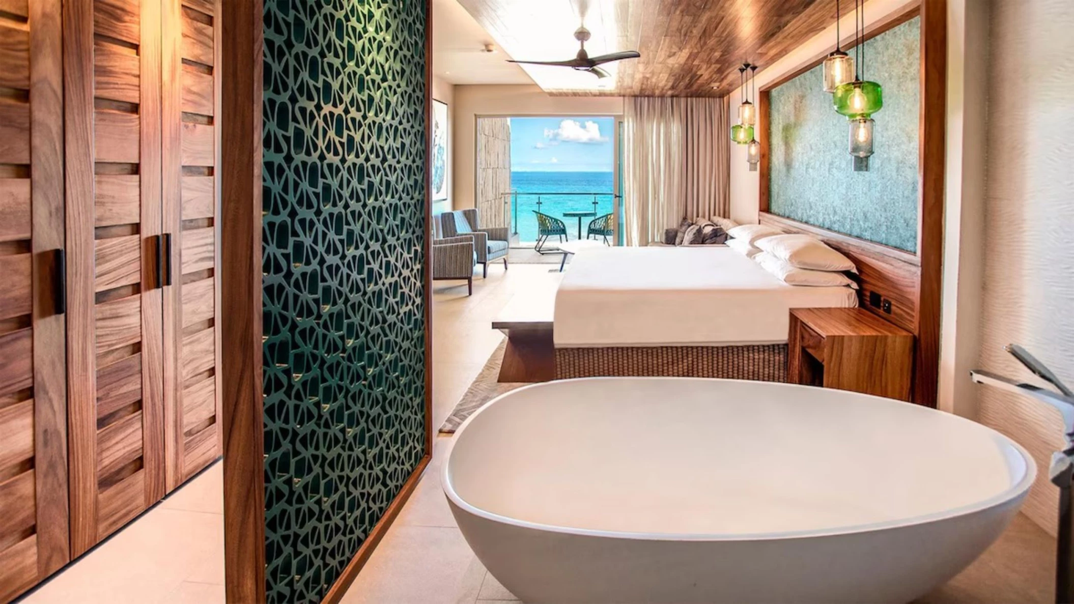 suite with bathtub at Palmaia - The House of AiA