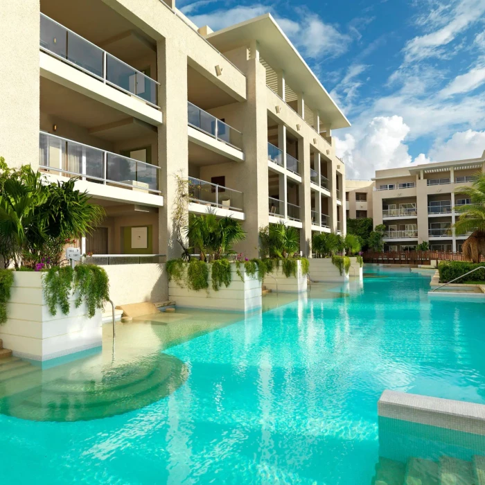 exterior of swim out suite at Paradisus Playa Del Carmen