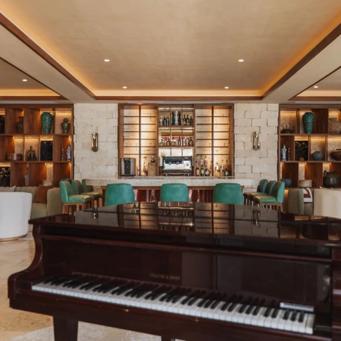 bonita piano bar at Paraiso de la Bonita Riviera Maya
