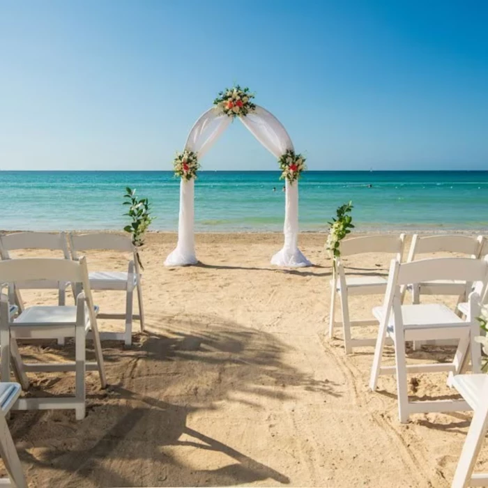 beach wedding venue at Riu Palace Tropical Bay
