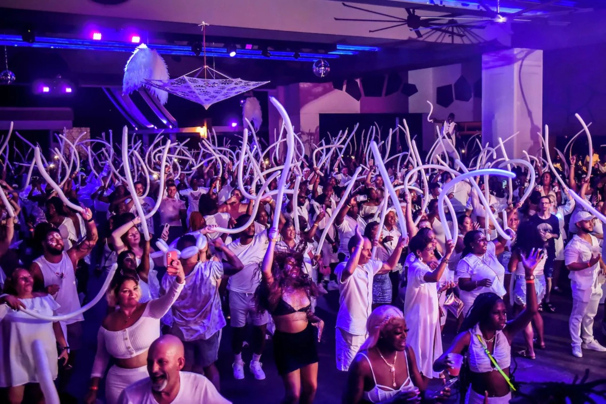 White Party at Riu Palace Tropical Bay